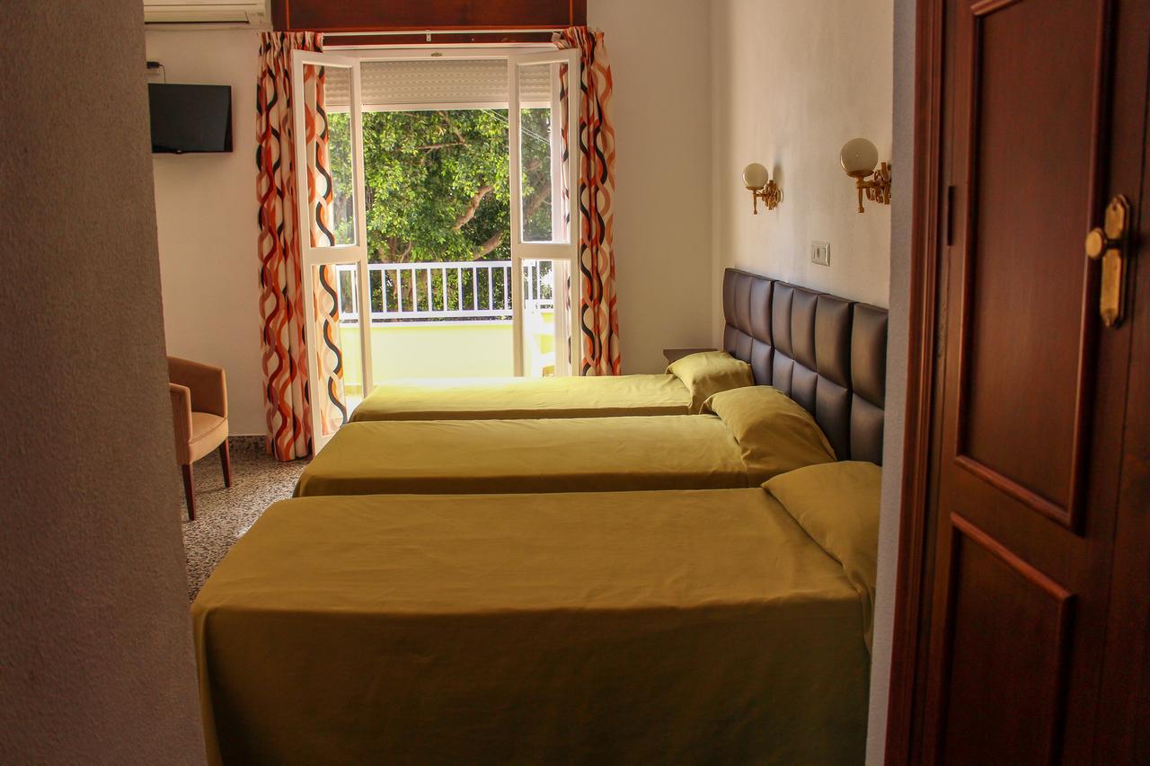 Hostal Esperanza Бенахарафе Екстериор снимка